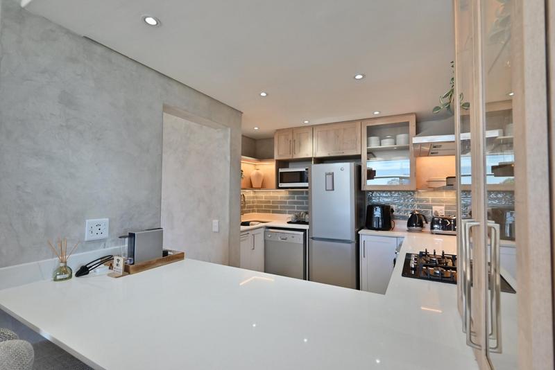 3 Bedroom Property for Sale in Dolphin Beach Western Cape